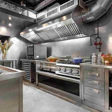 فيلا The Loft - With Private Pool & Jacuzzi كوربيرا دي يوبريغات المظهر الخارجي الصورة